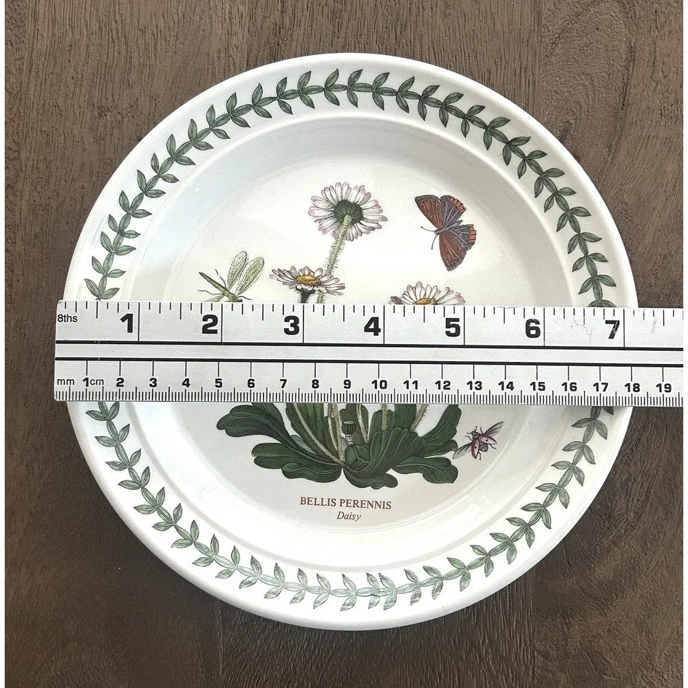 Portmeirion Botanic Garden Bread & Butter Plate Daisy Bellis Perennis 7.25